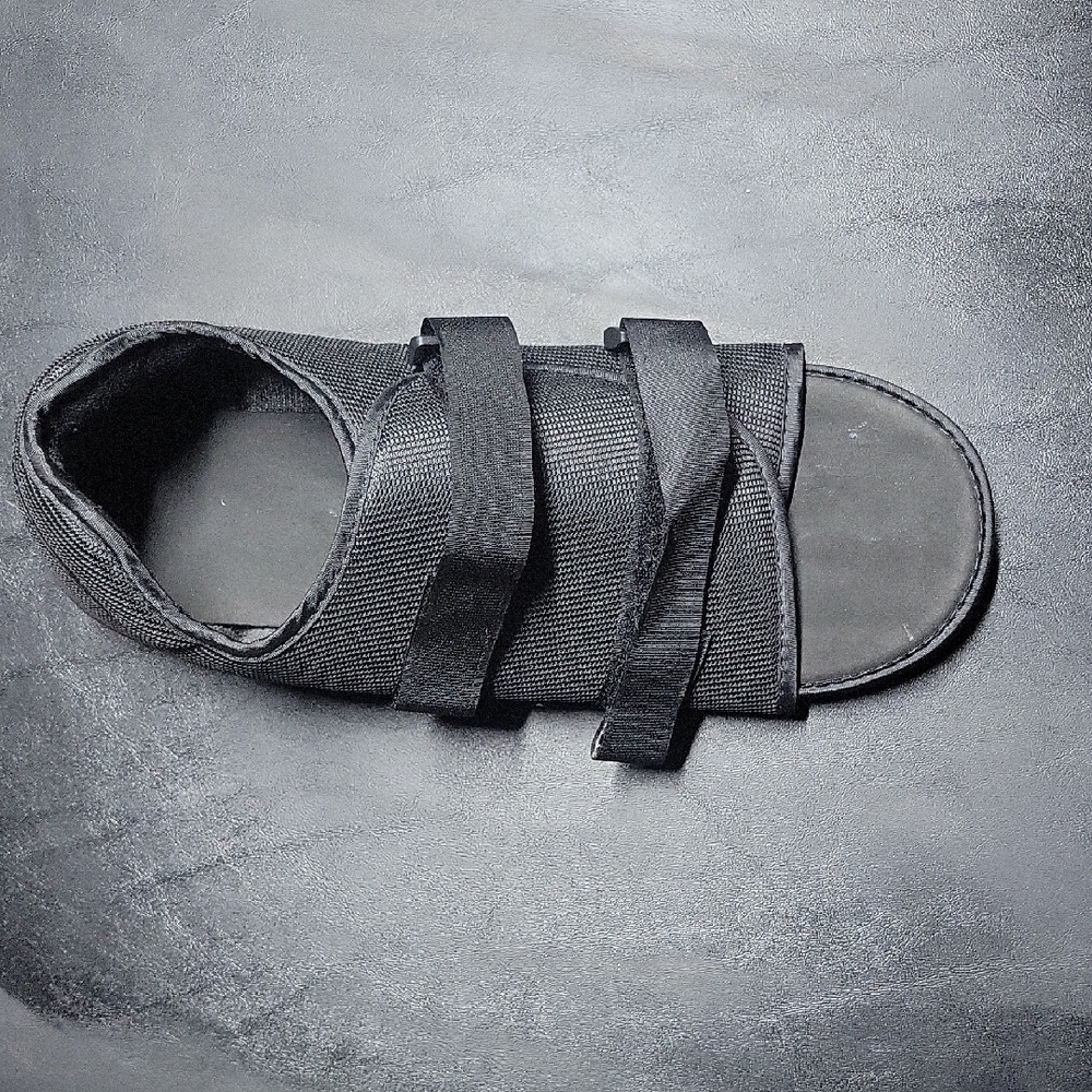 Black Orthopedic Women's Shoe